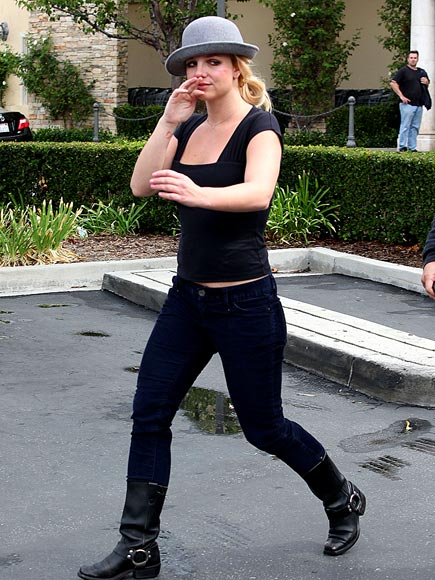 GO FIGURE photo | Britney Spears