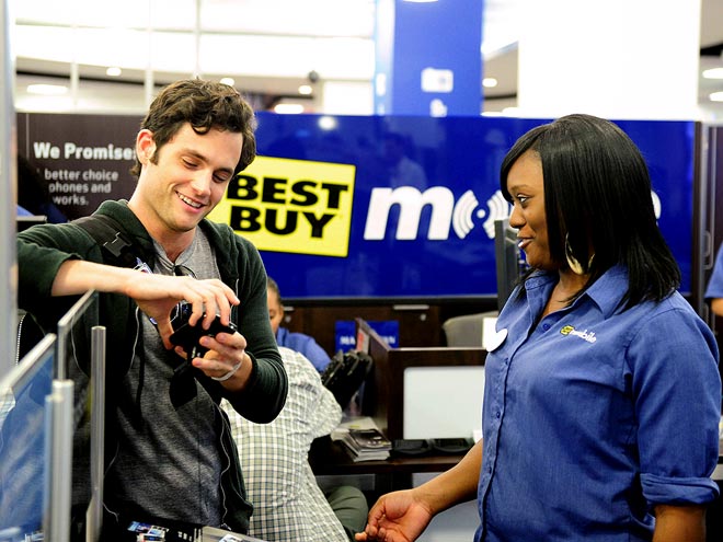 SERVICE WITH A SMILE photo | Penn Badgley