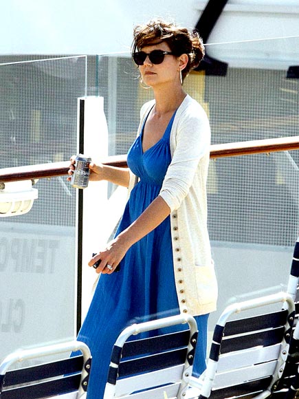ON DECK photo | Katie Holmes