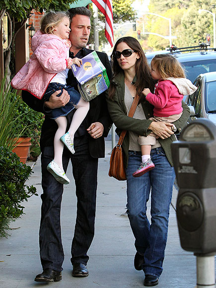 FAMILY MATTERS photo | Ben Affleck, Jennifer Garner