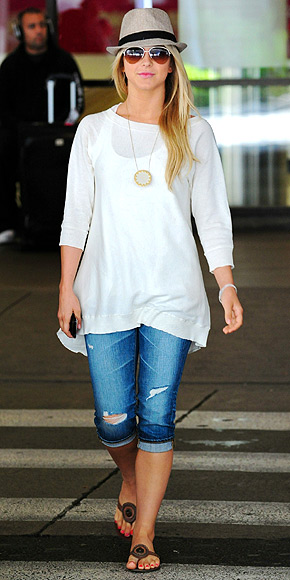 JULIANNE HOUGH photo | Julianne Hough