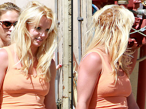 britney spears bald car. Britney Spears was snapped