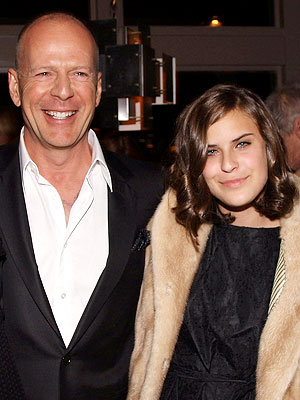 Bruce Willis Gives Daughter Hai...