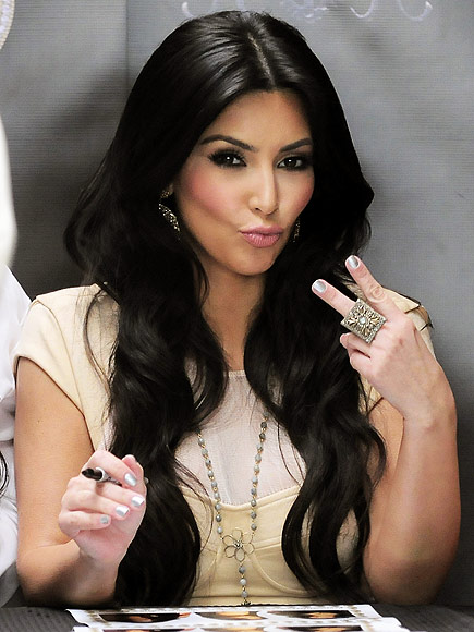 the amazing Kim kardashian nail