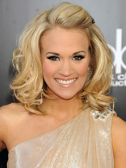 EXPAND YOUR OPTIONS photo | Carrie Underwood