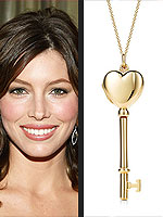 From $1 to $25,000: The Hottest Valentine's Gifts!