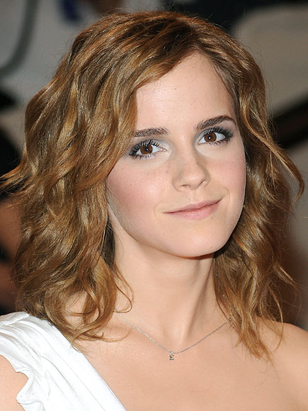EMMA'S HAIR photo Emma Watson Previous 