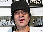 Tommy Lee's New Band: His Fans!