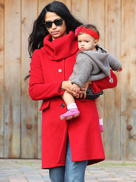 LOVE CONNECTION photo | Camila Alves
