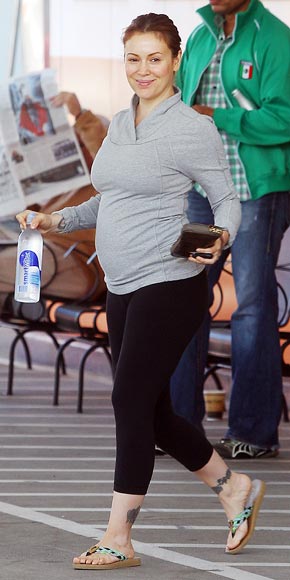 WORK IT photo | Alyssa Milano