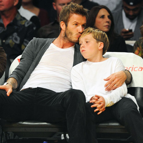 KISSY FACE photo | David Beckham