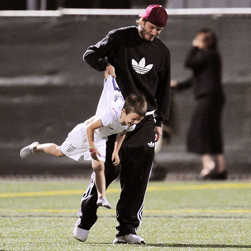 GRAB & GO photo | David Beckham