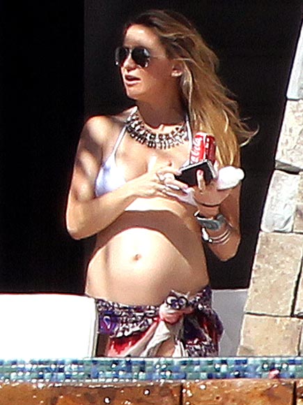KATE HUDSON photo | Kate Hudson