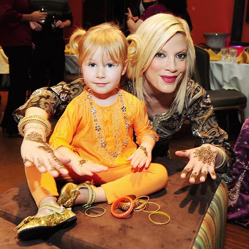 STELLA MCDERMOTT  photo | Tori Spelling