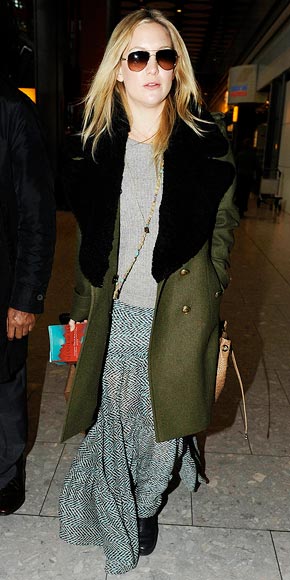 MOM ON THE MOVE photo | Kate Hudson