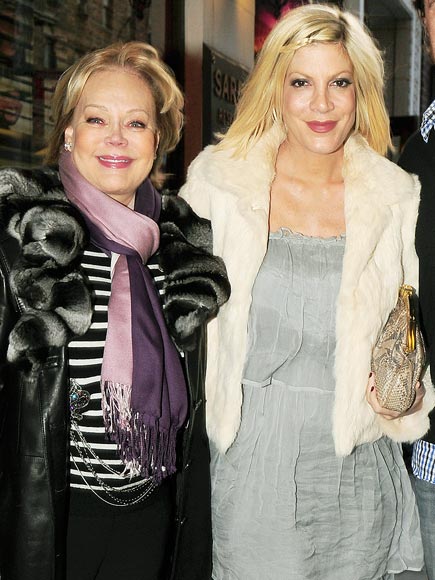 TORI SPELLING
photo | Tori Spelling