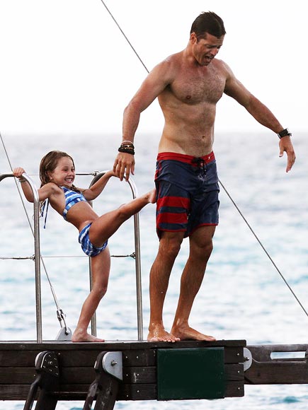 DAVID & RAIN photo | David Charvet