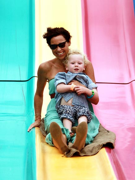 MINNIE & HENRY photo | Minnie Driver