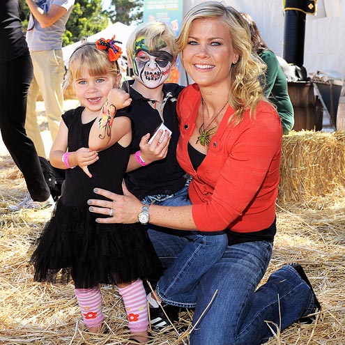 PAINT THE TOWN photo | Alison Sweeney
