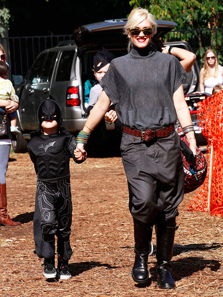 THE DARK KNIGHT RISES 
