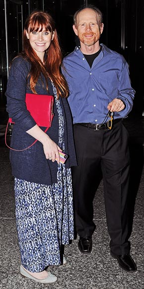BRYCE DALLAS HOWARD'S PRINT MATERNITY DRESS photo | Bryce Dallas Howard