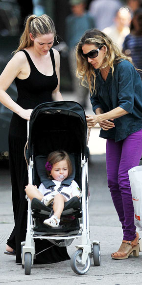 SARAH JESSICA PARKER'S STROLLER photo | Sarah Jessica Parker