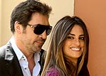 Couples Watch: Penélope & Javier Dance on Stage with Prince | Javier Bardem, Penelope Cruz