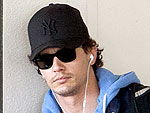 James Franco's Close Encounter at an N.Y.C. Art Gallery | James Franco