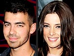 Joe Jonas & Ex Ashley Greene Have a Near Run-In at L.A. Club | Ashley Greene, Joe Jonas