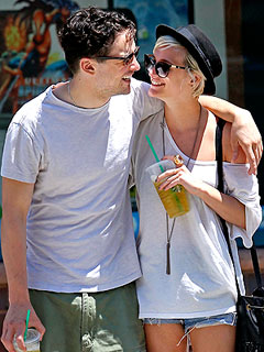 Caught in the Act! | Ashlee Simpson, Vincent Piazza