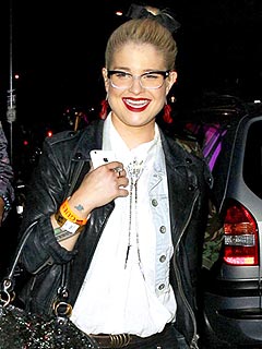 Kelly Osbourne Mourns the Loss of Family Dog on Christmas | Kelly Osbourne