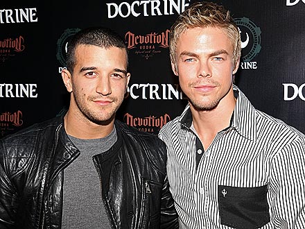 Mark Ballas & Derek Hough Catch a Jazz Concert | Derek Hough, Mark Ballas