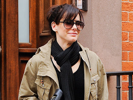 Sandra Bullock Hits a Hot New L.A. Eatery with Her Pals | Sandra Bullock