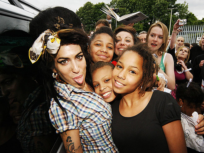 ALL THAT RAZZ
photo | Amy Winehouse