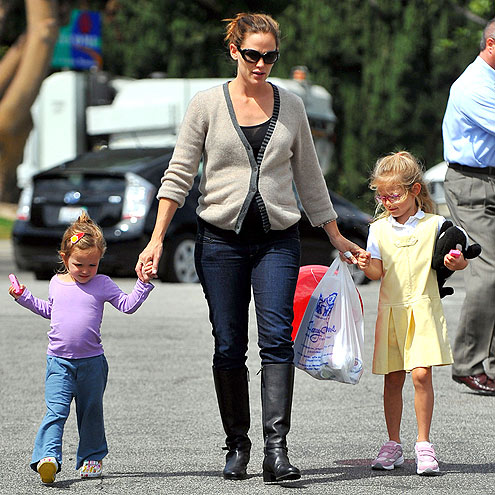 photo | Jennifer Garner, Violet Affleck