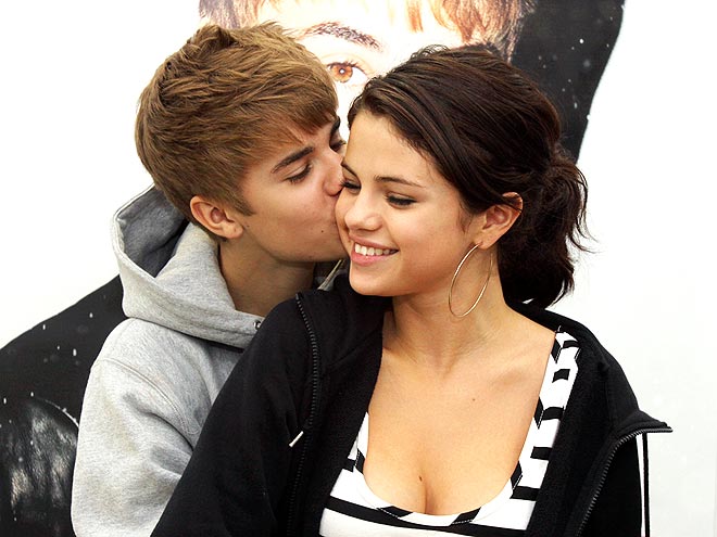  photo | Justin Bieber, Selena Gomez