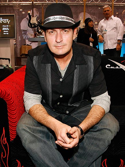 CHARLIE SHEEN
photo | Charlie Sheen
