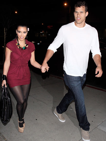 HOLDING STRONG   photo | Kim Kardashian, Kris Humphries