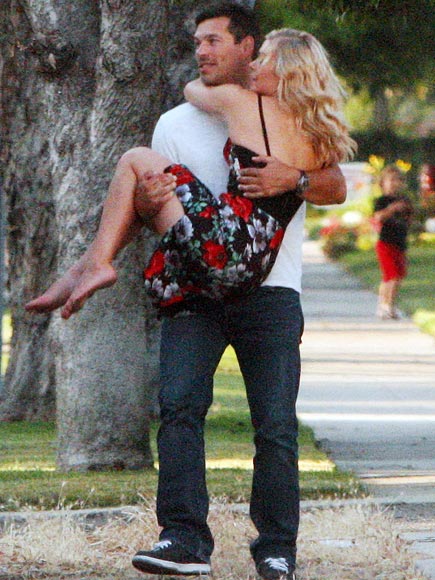 SWEPT AWAY
photo | Eddie Cibrian, LeAnn Rimes