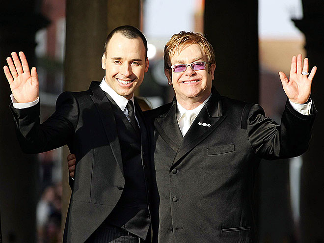 ELTON & DAVID BECOME DADS
photo | Elton John