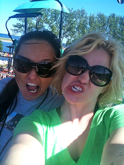 KELLIE & GENNY photo | Kellie Pickler