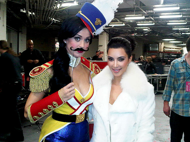 KATY & KIM
 photo | Katy Perry, Kim Kardashian