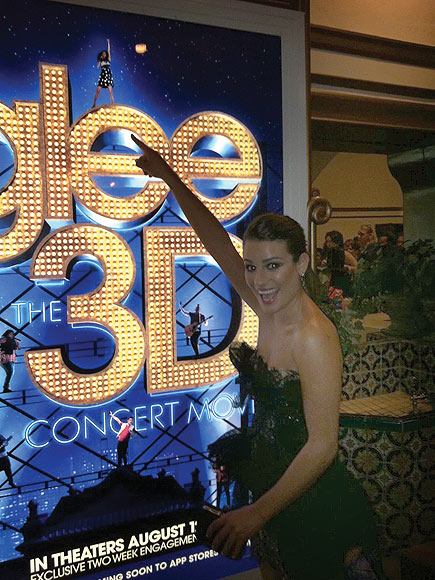 ON TOP
photo | Lea Michele