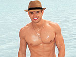 Flip & Match: Shirtless Hunks!