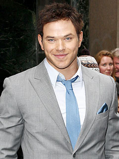 Kellan Lutz's Dating Secret Weapon: The Cosmo Horoscope | Kellan Lutz