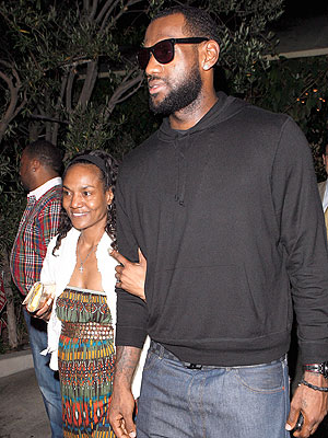 lebron james mother gloria james. LeBron James#39;s mother, Gloria,