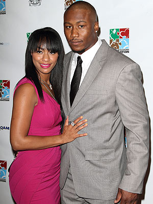 Brandon Marshall of Miami Dolphins Stabbed by Wife, Police Say