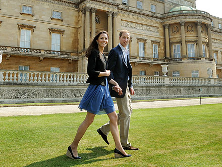 Prince William & Kate Return Home from 'Memorable' Honeymoon | Royal Wedding, Kate Middleton, Prince William