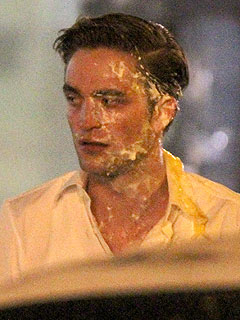 Robert Pattinson Attacked ? By Pie!