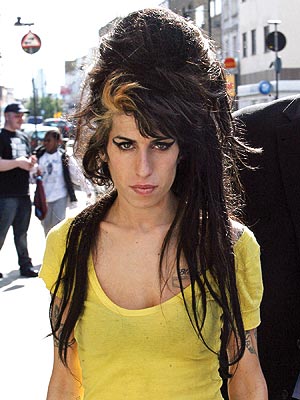 Amy Winehouse: No Illegal Drugs in System at Death | Amy Winehouse